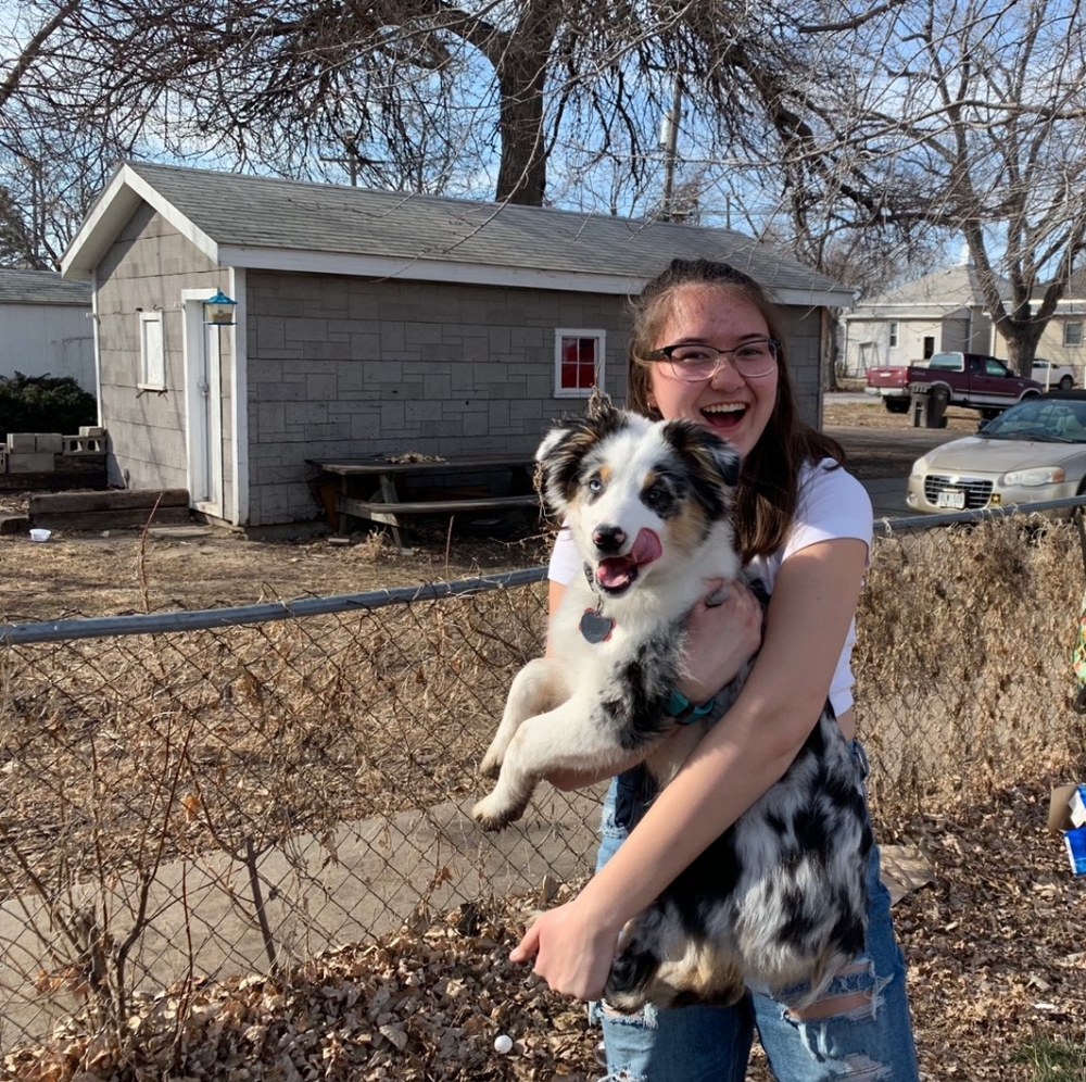 Meet your Posher, Ayla